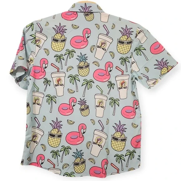 Buc-Ees Hawaiian Tropical Summer Pineapple Button Up Shirt Men's Large NWT - Picture 3 of 7